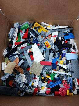 10 lb Bulk of Lego