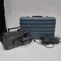 Vintage Quasar Video VHS Movie Camera w/ Hard Case & Accessories