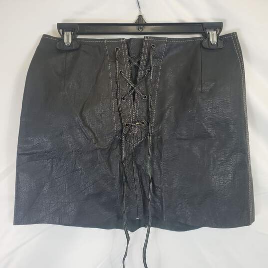 Free People Women Leather Mini Skirt Sz 0 NWT image number 1