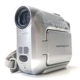 Sony Handycam DCR-HC21 MiniDV Camcorder FOR PARTS OR REPAIR