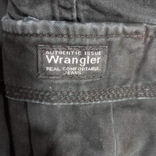 Men’s Wrangler Cargo Pants Sz 40x32 image number 3