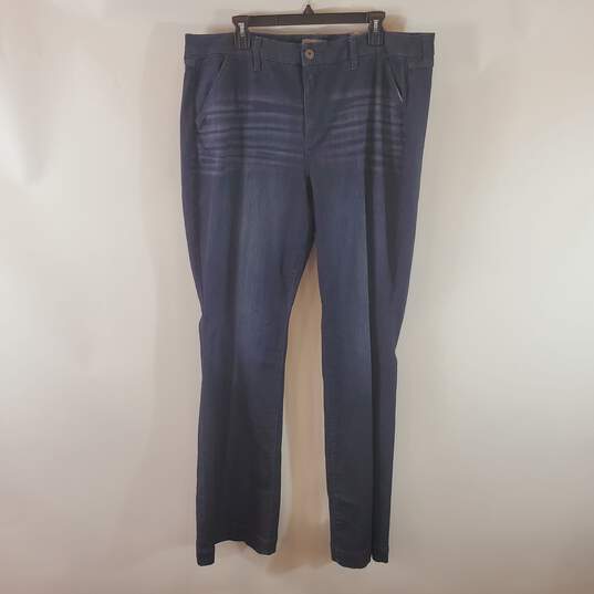 Torrid Women Blue Mid-Rise Flare Jeans 20XT NWT image number 3