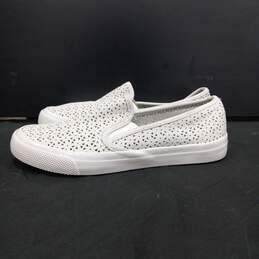 Sperry Women's Light Gray Leather Perforated Slip-On Shoes Size 6.5