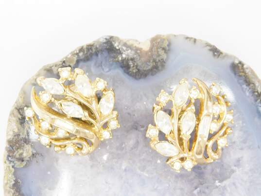 Vintage Crown Trifari Icy Rhinestone & Gold Tone Botanical Clip-On Earrings 10.7g image number 1