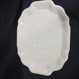 White Ceramic Turkey Design Serving Tray alternative image
