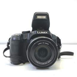Panasonic Lumix DMC-FZ70 16.1MP Digital Bridge Camera alternative image