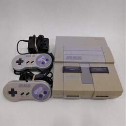 Nintendo SNES Console and Controller Bundle