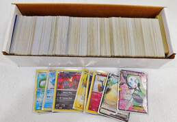 Pokemon Playing Trading Cards Boxed Lot alternative image