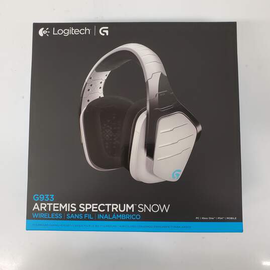 Logitech G933 Artemis Snow Spectrum Wireless Surround Sound Headphones / Untested image number 1