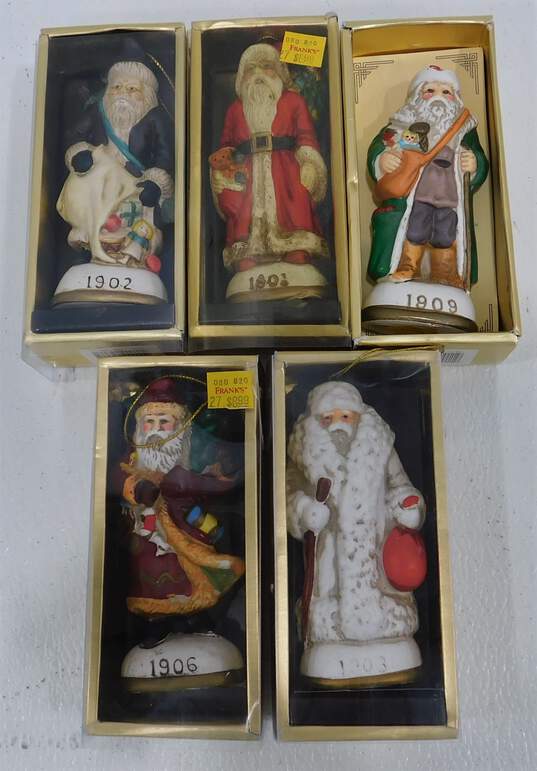 Vintage Memories Of Santa Holiday Christmas Ornaments IOB image number 1