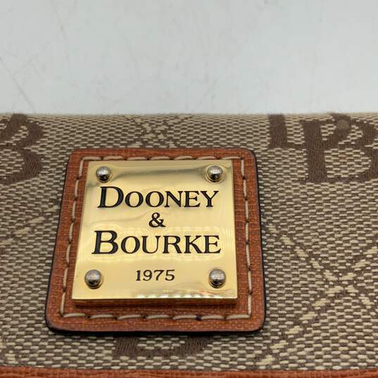 Dooney & Bourke Womens Brown Monogram Card Holder Snap Trifold Wallet image number 4