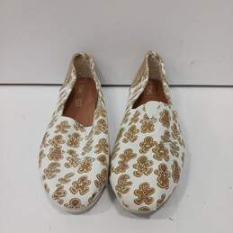 TOMS Natural Canvas Sugar Frosted Ginger People Cookies Flats Size 10M