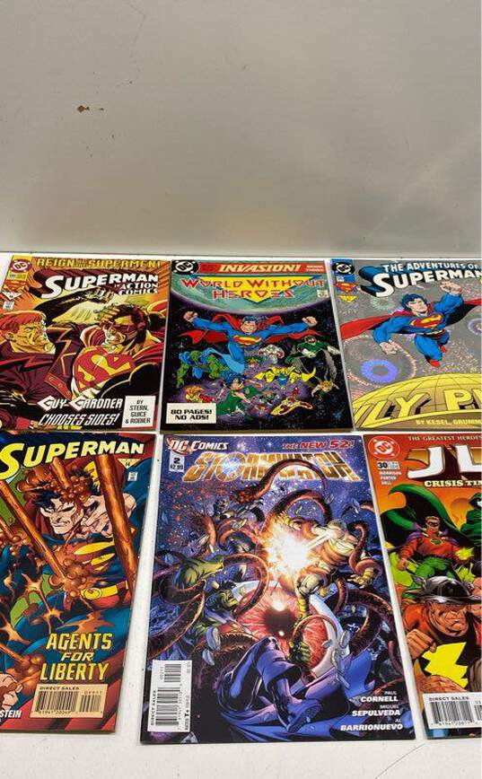 DC Comic Books Lot image number 5