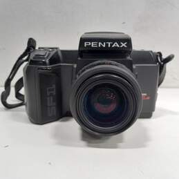 Vintage Pentax SF1N Camera w/ Accessories alternative image