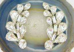 Vintage Weiss Silvertone Icy Rhinestones Leaf Clip On Earrings alternative image