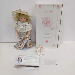 Heritage Dolls Ashle Helen Kish Porcelain Collectible Doll IOB