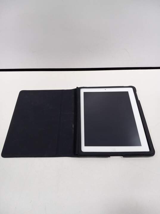 Apple iPad A1397 Storage: 16GB image number 1