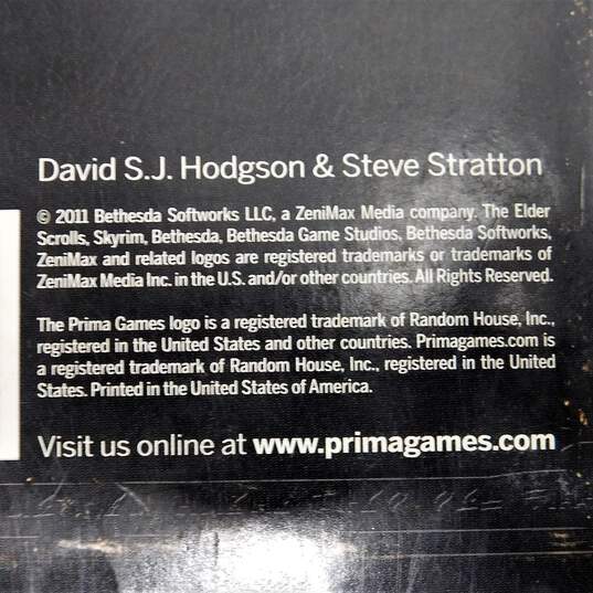 The Elder Scrolls V: Skyrim Prima Official Game Guide Poster Map image number 4