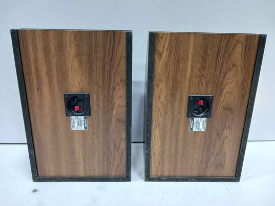 Vintage Pair of Bose 2.2 Left and Right Speakers image number 2