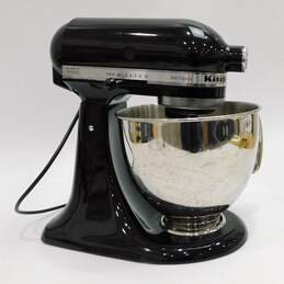 KitchenAid Artisan Black Stand Mixer With Bowl & 2 Attachments alternative image