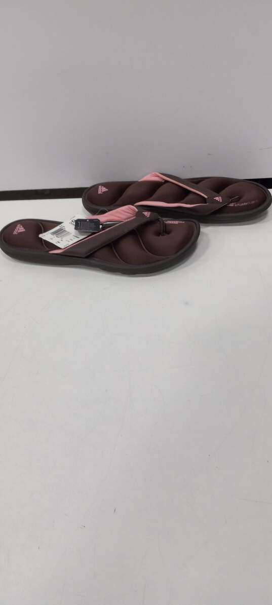Women's Adidas Brown/Pink Chilwyanda Thong Sandals Size 9 NWT image number 3