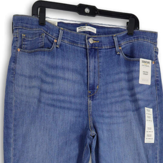 NWT Womens Blue Denim High Rise Straight Leg Jeans Size 18S/W34 L28 image number 3