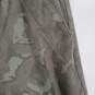 Mens Camouflage Elastic Waist Drawstring Flat Front Bermuda Shorts Size 10T image number 3