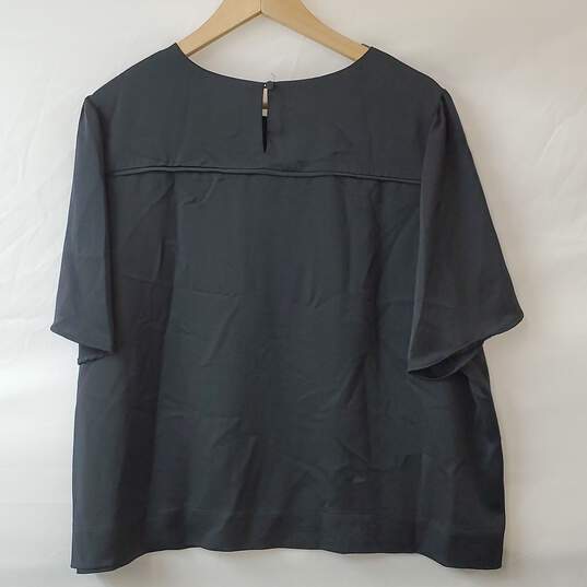 J. Crew Black Short Sleeve Blouse Size 22 image number 2