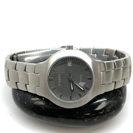 Designer Fossil FS2715 Silver-Tone Chain Strap Analog Quartz Wristwatch image number 2