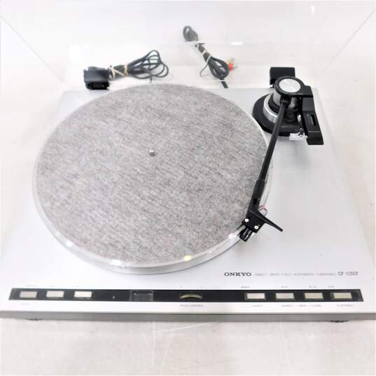 VNTG Onkyo Brand CP-1130F Model Direct Drive Turntable w/ Cables (Parts and Repair) image number 3