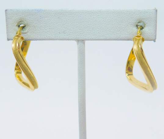 14K Gold Brushed & Smooth Wavy Square Hoop Earrings 3.1g image number 1