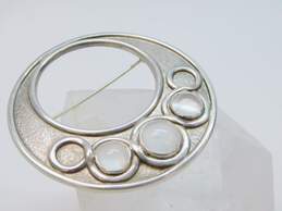 Artisan 925 Sterling Silver Circle Cutout Resin Brushed Brooch Pin 26.8g alternative image