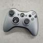 Xbox 360 Wireless Controller image number 1