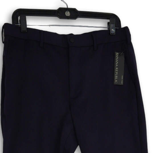 NWT Mens Navy Blue Flat Front Slash Pockets Chino Pants Size 33X30 image number 3