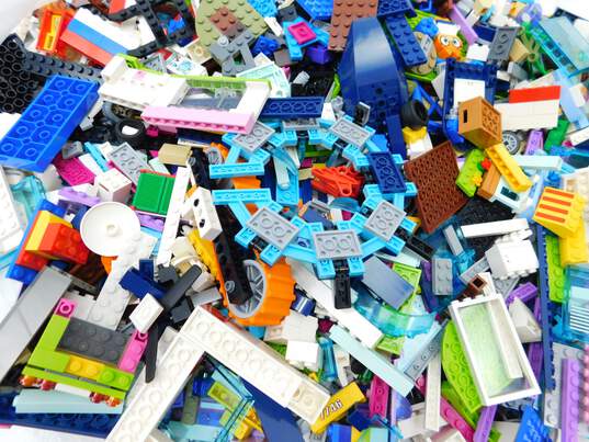 5.2 LBS Mixed LEGO Bulk Box image number 1
