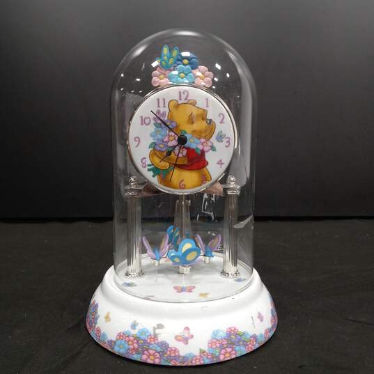 Disney Winnie The Pooh Clock image number 1