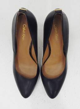 Calvin Klein Womens Black Pointed Heels 8.5 alternative image