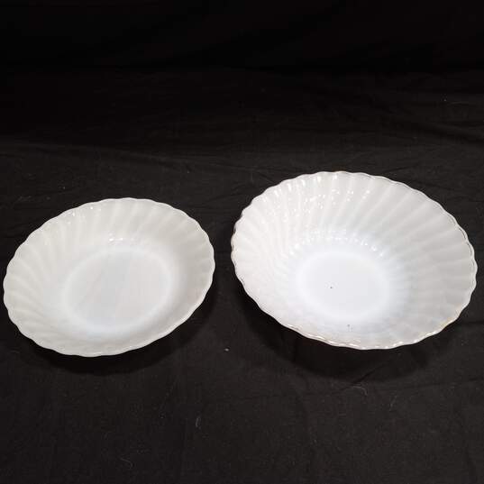 Bundle of 2 Anchor Hocking Fire-King White Scalloped Bowls image number 1