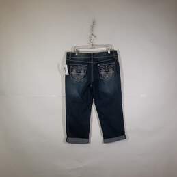 Womens Date Night Fit Medium Wash Denim Capri Jeans Size 32/14 alternative image