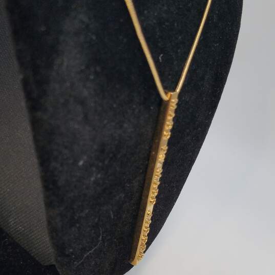 Marc By Marc Jacobs Gold Tone Logo Bar Pendant 29 7/8inch Pendant Necklace 12.7g DAMAGED image number 2
