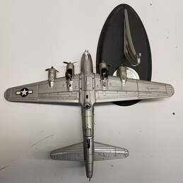 B 17G Flying Fortress diecast 1:96 USAF Museum Franklin Mint with Stand alternative image