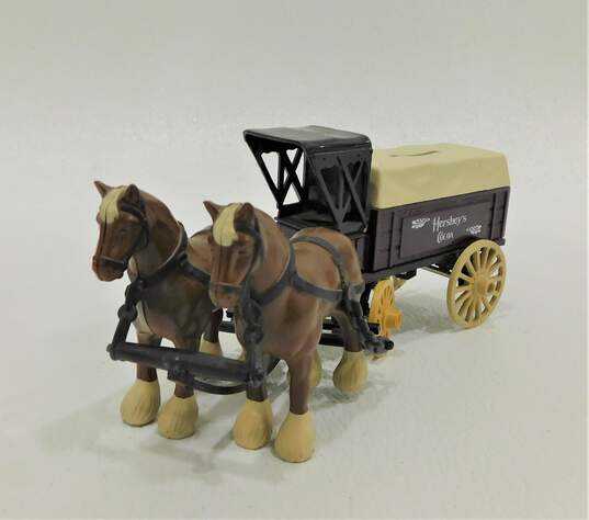 Vintage Ertl Hershey's Horse And Delivery Wagon Bank image number 3