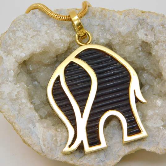 Elegant 18k Yellow Gold Elephant Pendant Long Chain Statement Necklace 22.3g image number 1