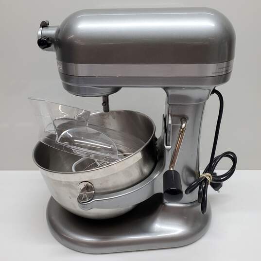 KitchenAid Professional 6 Quart 590W Bowl-Lift Stand Mixer image number 1