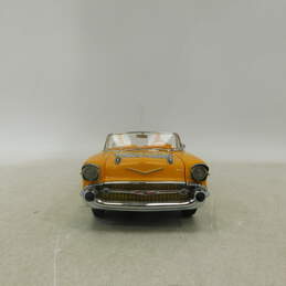 Vintage Danbury Mint Garfield 1957 Chevy Bel Air Parade Car