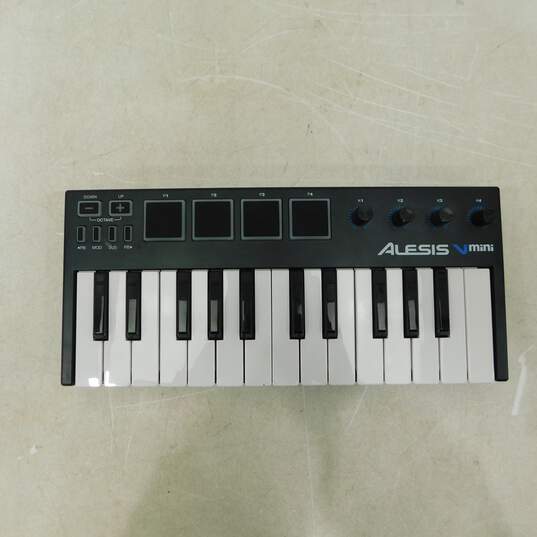 Alesis Brand V Mini Model USB MIDI Keyboard Controller w/ USB Cable image number 2