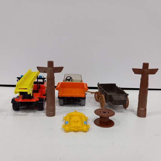 Vintage Playmobil Trucks & Totem Poles Assorted Lot image number 4