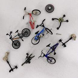 Road Champs BXS Finger Bike w/ Accessories Parts alternative image