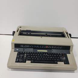 Silver Reed EX 60 Typewriter