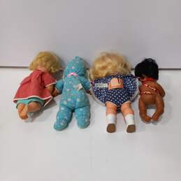 4pc Set of Vintage Mattel Tender Love Baby Dolls In Hard Case alternative image